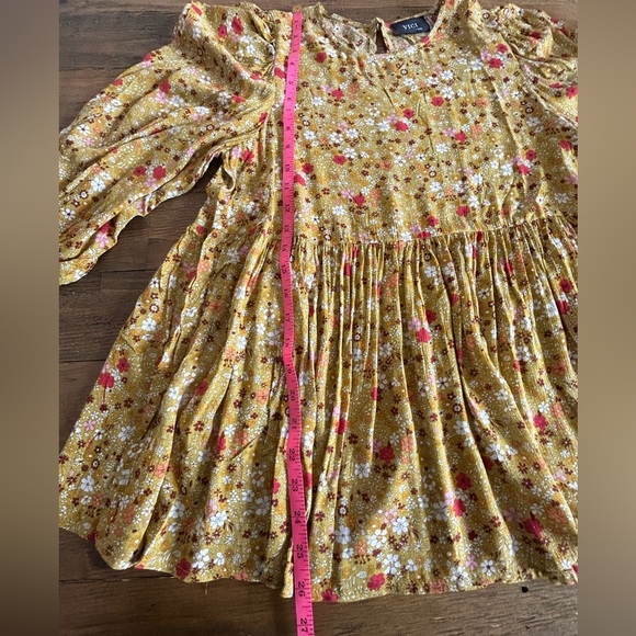 VICI Mustard Yellow floral top - Picture 9 of 10